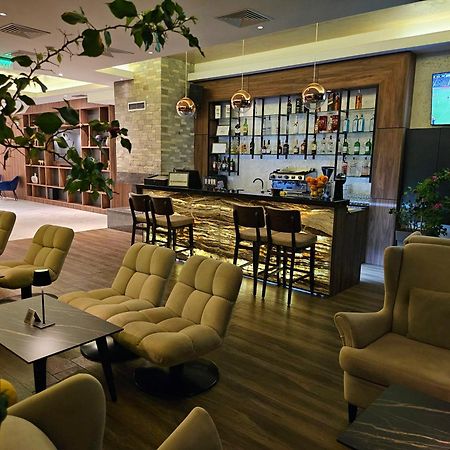 Glorius Hotel Veles Luaran gambar