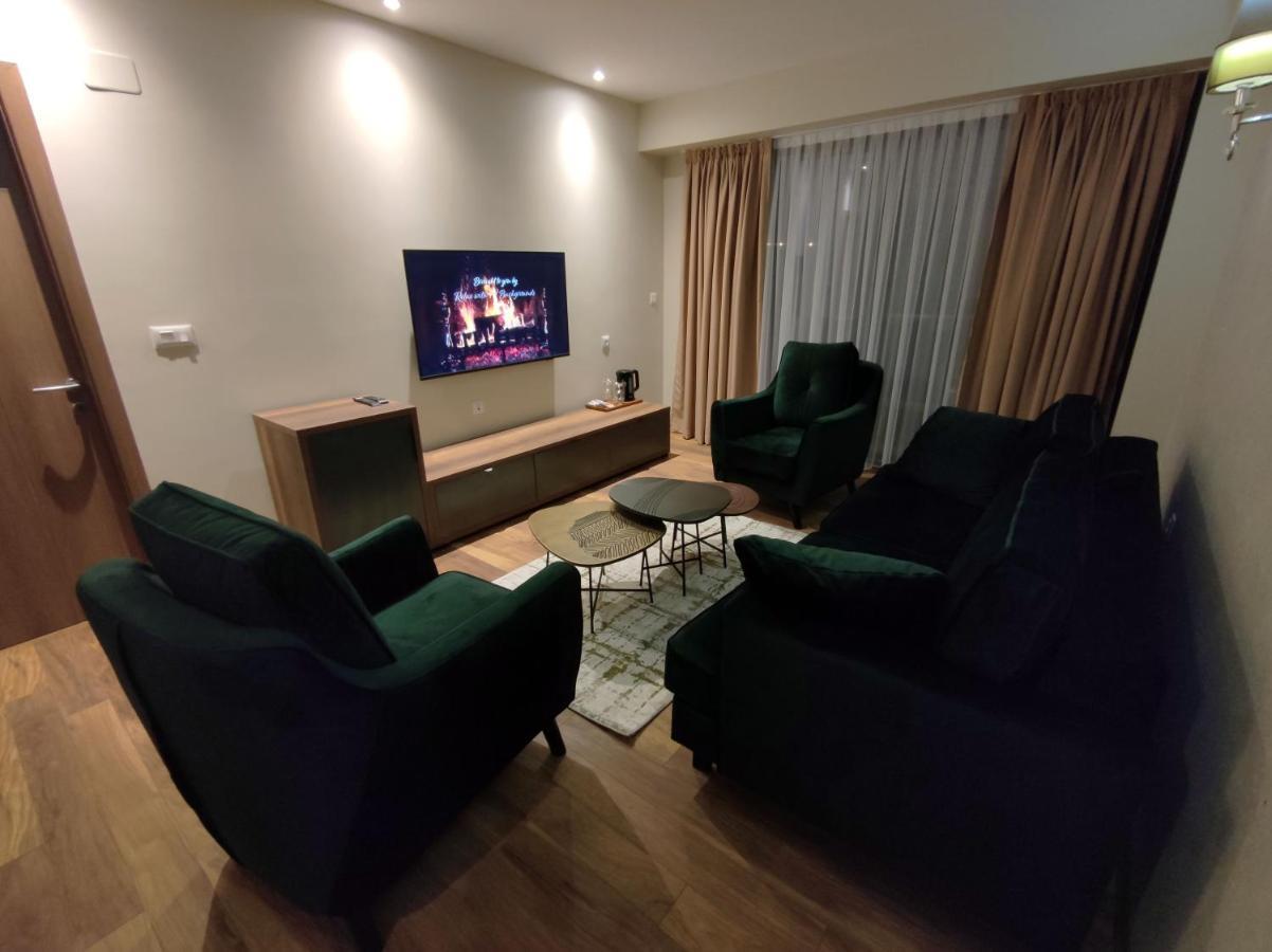 Glorius Hotel Veles Luaran gambar